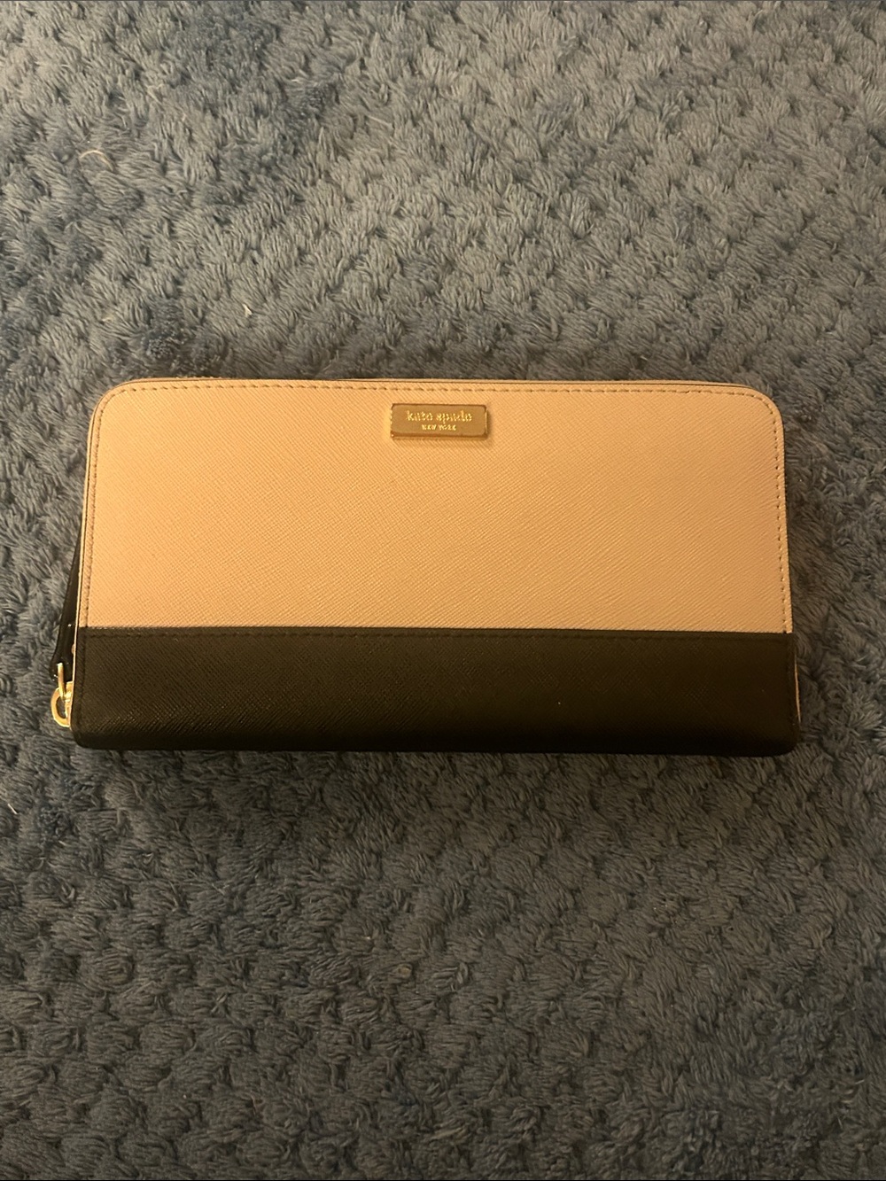 kate spade Two-Tone Blush Pink and Black Zip Wallet